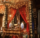 Nét đẹp bài trí ban thờ gia tiên và truyền thống đạo hiếu của người Việt xưa